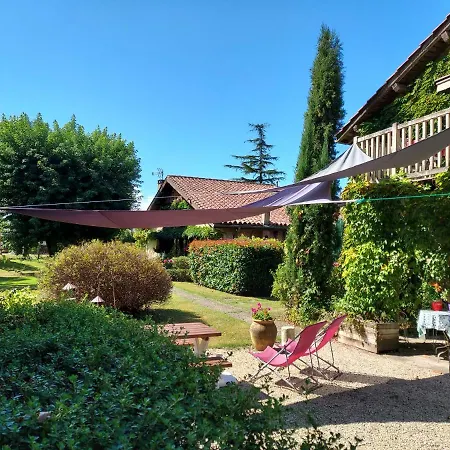 Gites La Ferme Et La Bergerie De Monseignon Holiday home Saint-Julien-d'Armagnac