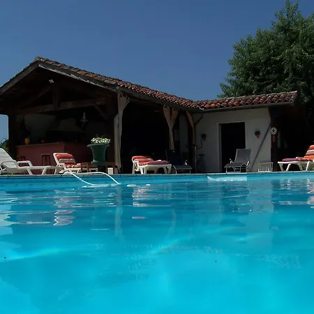 Gites La Ferme Et La Bergerie De Monseignon