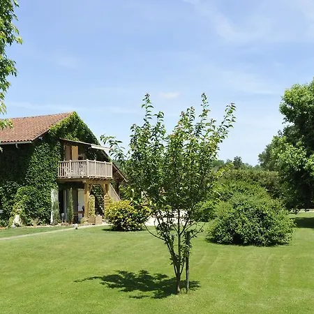 Gites La Ferme Et La Bergerie De Monseignon Saint-Julien-d'Armagnac