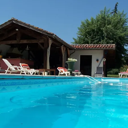 Feriehus Gites La Ferme Et La Bergerie De Monseignon