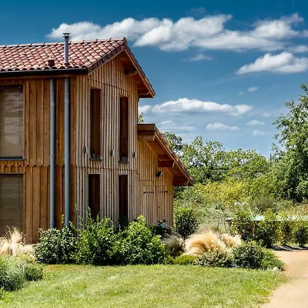 Gites La Ferme Et La Bergerie De Monseignon Holiday home